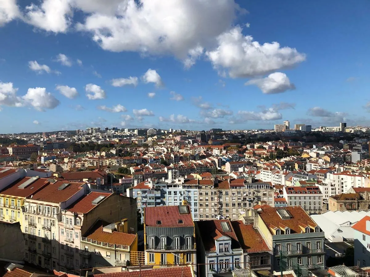 Apartment The Hilltop Nest Lisbon